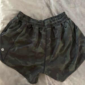 Camo lululemon shorts